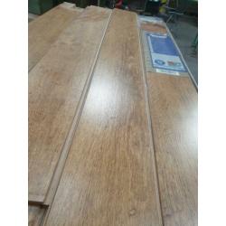 43M2 Quickstep Perspective 950 uniclic oude Franse eik