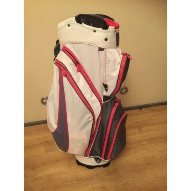 Z.g.a.n roze cartbag Puma