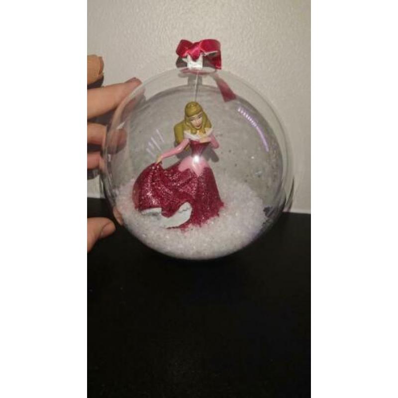 Veel verschillende Disney prinsessen kerstballen ballen