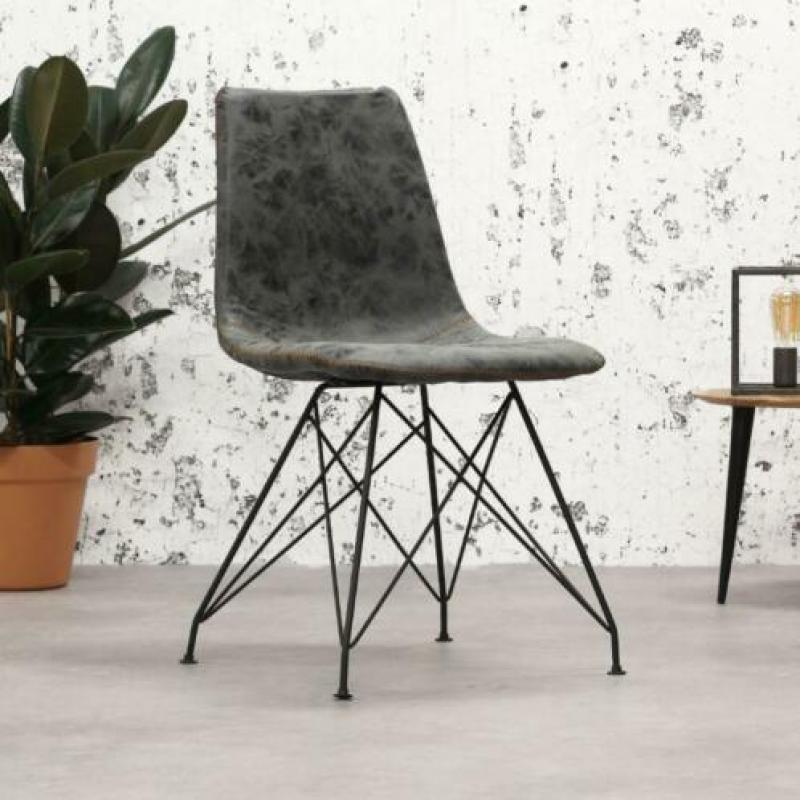 Beperkt binnen stoel 4 kleuren nu € 59,- chair