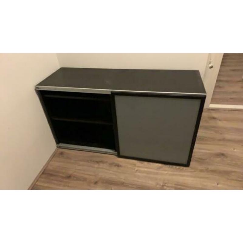 IKEA tv meubel roldeur