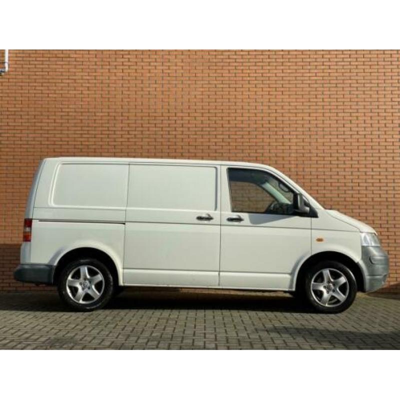 Volkswagen Transporter 1.9 TDI 300 T800 Baseline | Trekhaak