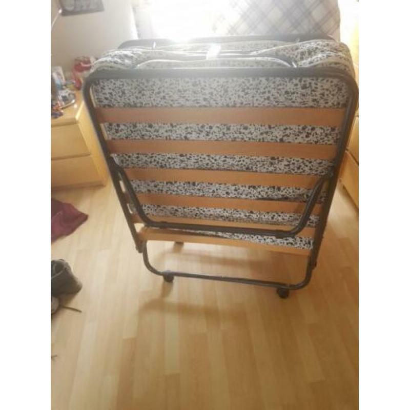 ZGAN vouwbed / logeerbed / veldbed