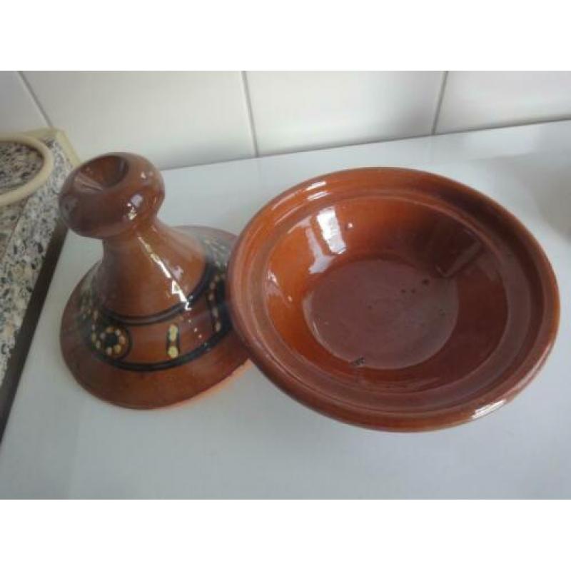 ??tajine oosters schaaltje met puntdeksel aardewerk