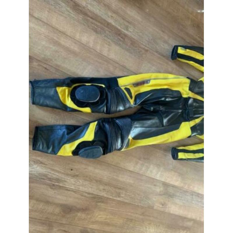 een 2 Delige Motorpak Van Damen maat 38