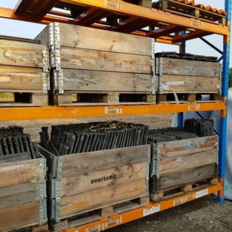 stelling / pallet / palletstelling / rek / magazijn