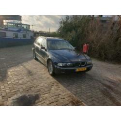 BMW 5-Serie 2.0 I 520 Touring 1998 Blauw