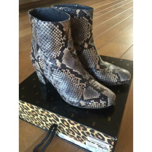 Summum woman shoe enkellaarsje mt 40
