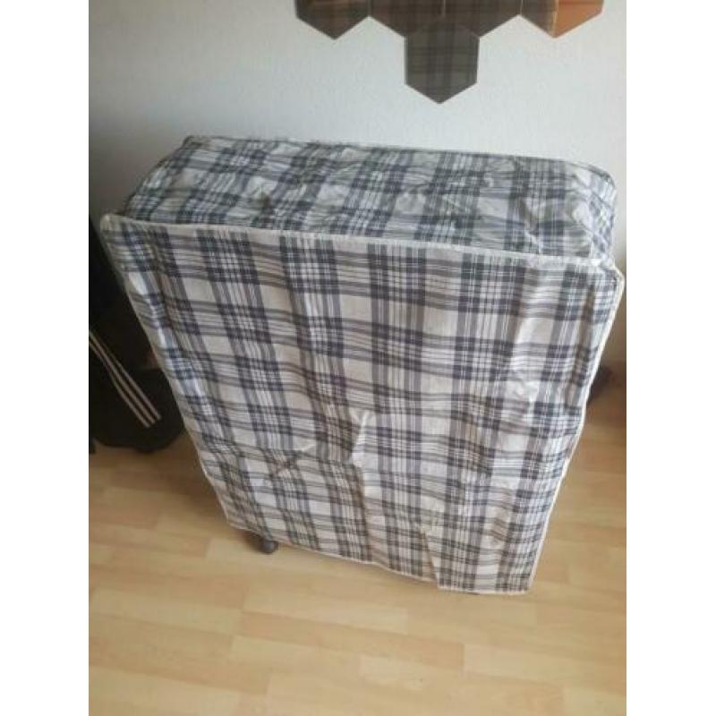 ZGAN vouwbed / logeerbed / veldbed