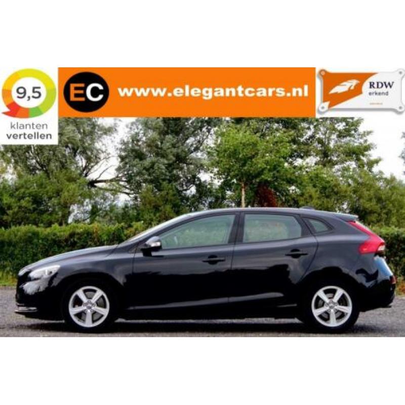 Volvo V40 2.0 D4 190 PK Momentum | Navigatie | Panoramadak |