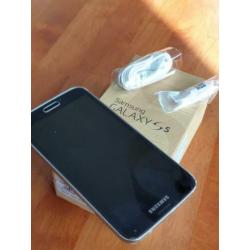 Samsung Galaxy S5 Bleu. Met orginele Galaxy S5 leren hoesje