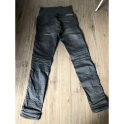 Skinny zwangerschapsbroek maat 38