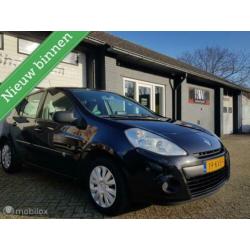 Renault Clio 1.2 TCe Expression airco, navi, nieuwe APK!