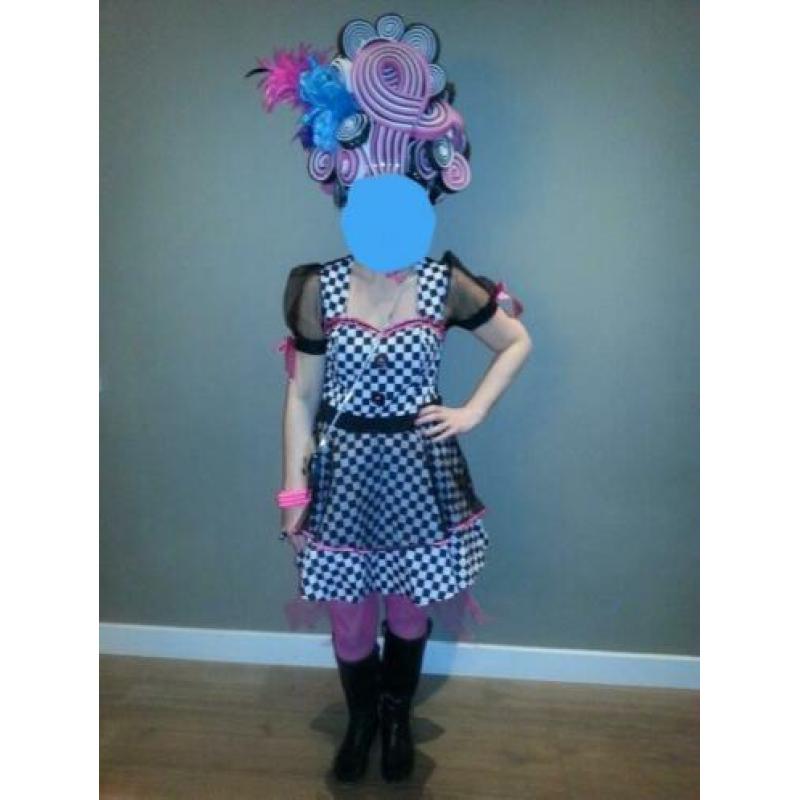 Carnavalsjurk maat 38-40 excl hoed