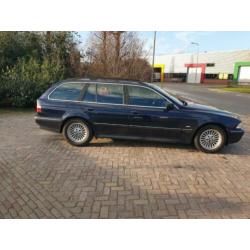 BMW 5-Serie 2.0 I 520 Touring 1998 Blauw