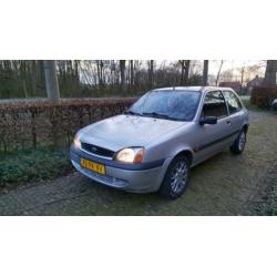 Ford Fiesta 1.3 I 3DR 2000 Grijs