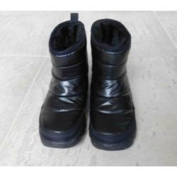 Skechers Bobs dameslaarzen maat 39, gevoerd, zwart, NIEUW.