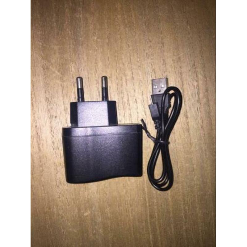Smartphone Alcatel + oplader