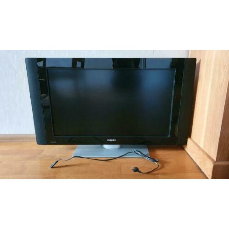 Philips LCD TV met standaard (32 inch zwart/zilver)