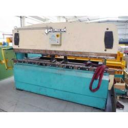 Promecam hydraulische kantbank type RG 103