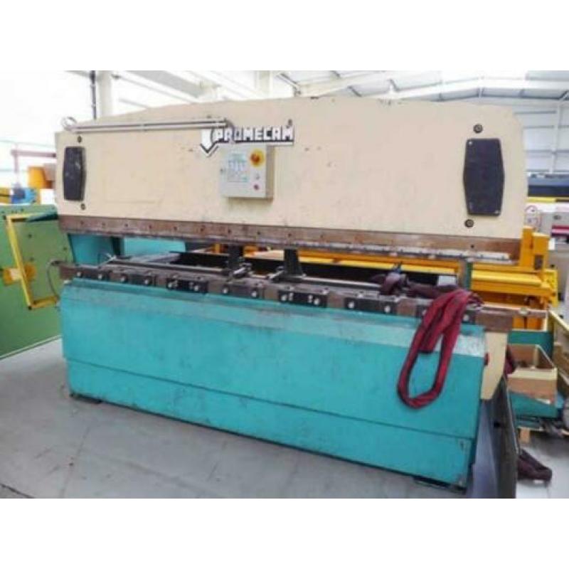 Promecam hydraulische kantbank type RG 103