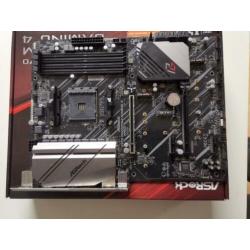 x570 phantom gaming 4 moederbord