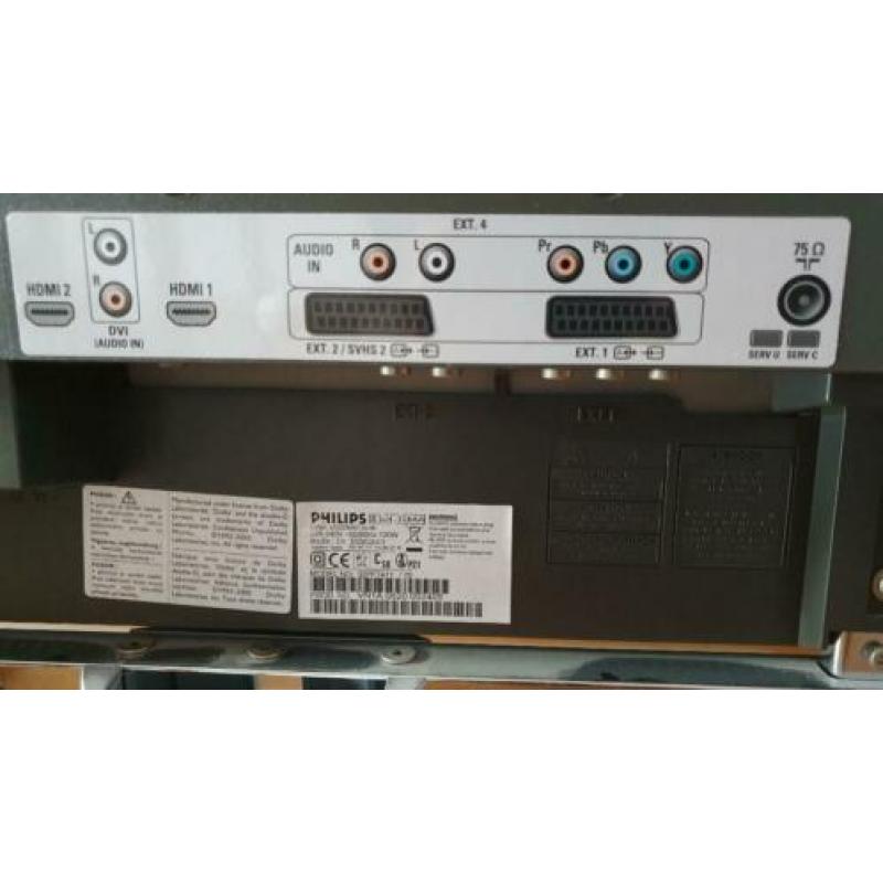 Philips LCD TV met standaard (32 inch zwart/zilver)