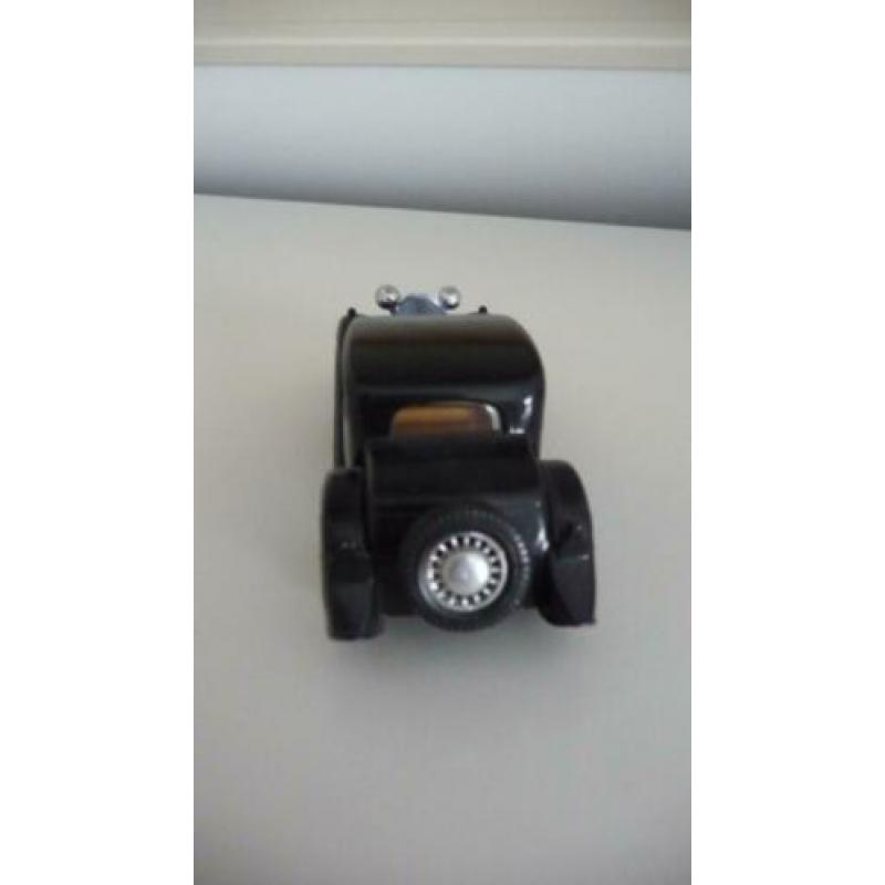 Bugatti - T 50