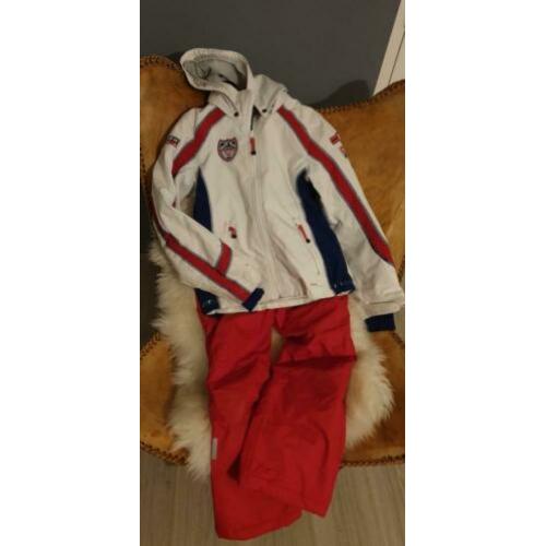 Skijas met skibroek van het merk IcePeak Met een leuke skimu