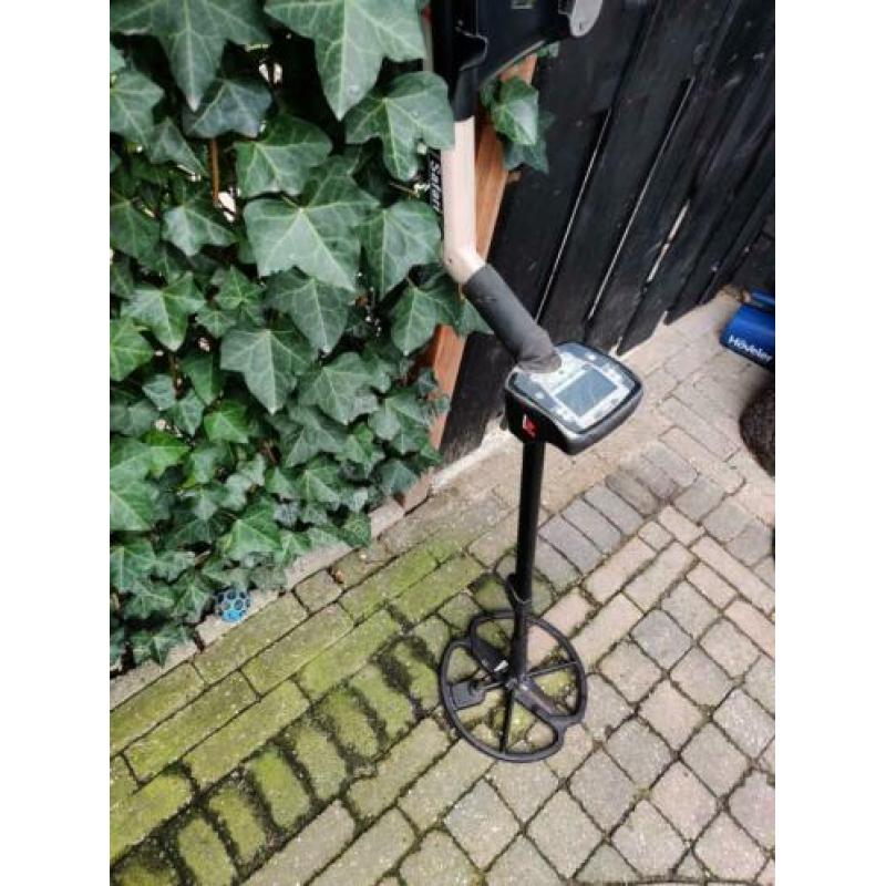Minelab Safari metaaldetector in goede staat