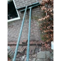 2x waslijpaal gegalviniseerd met rvs grondanker.