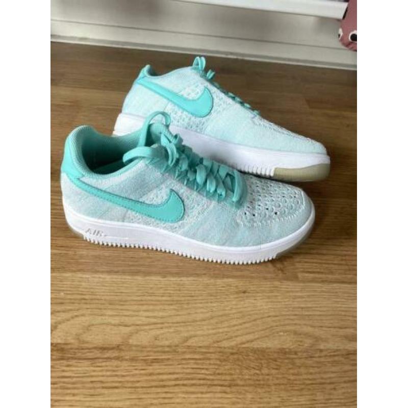 Nike airforce flyknit 2.0