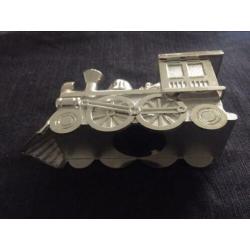 Verzilvert locomotief spaarpot