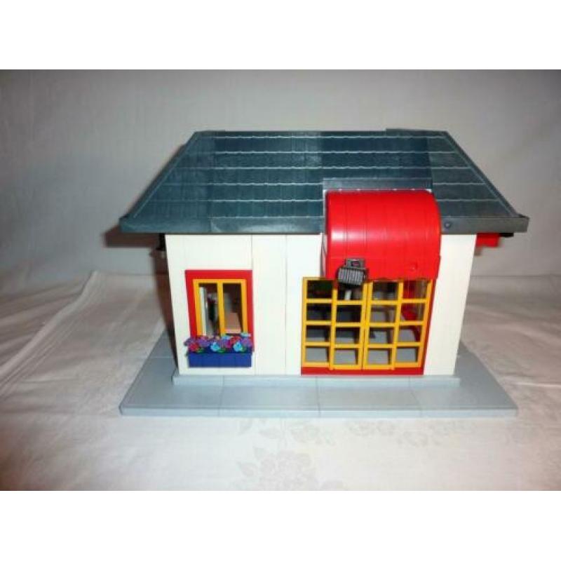 Klein huis 3959 of pand winkel kapper café e.d. Playmobil