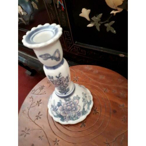 Chinese kaarsenstandaard. H 18 cm
