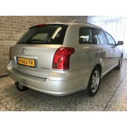 Toyota AVENSIS 2.0 Wagon ECC/LM-Velgen/Trekhaak/Stoelverwarm