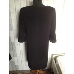 jurk zwart wijde lange mouw casual ladies maat M lang 87cm