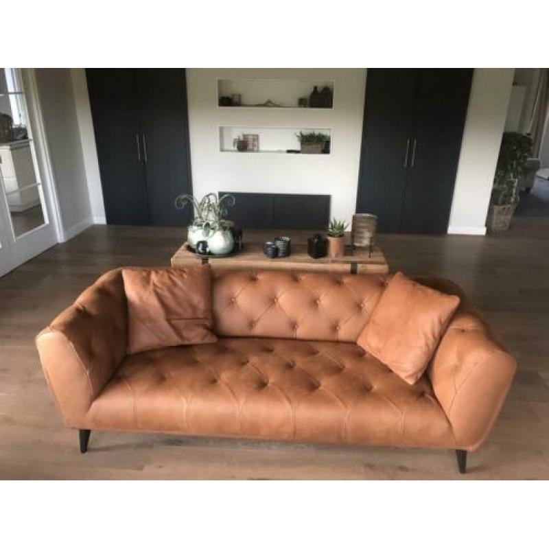 2 nieuwe leren (2,5 zits, cognac) banken