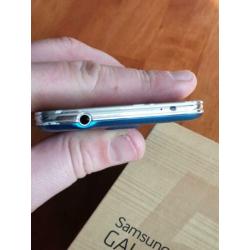 Samsung Galaxy S5 Bleu. Met orginele Galaxy S5 leren hoesje