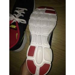 Nike maat 42 nieuw