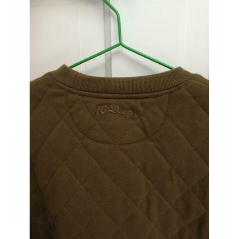 10.Deep gevoerde sweater. Maat XL (valt als L)