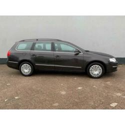 Volkswagen Passat Variant 2.0 FSI Comfortline
