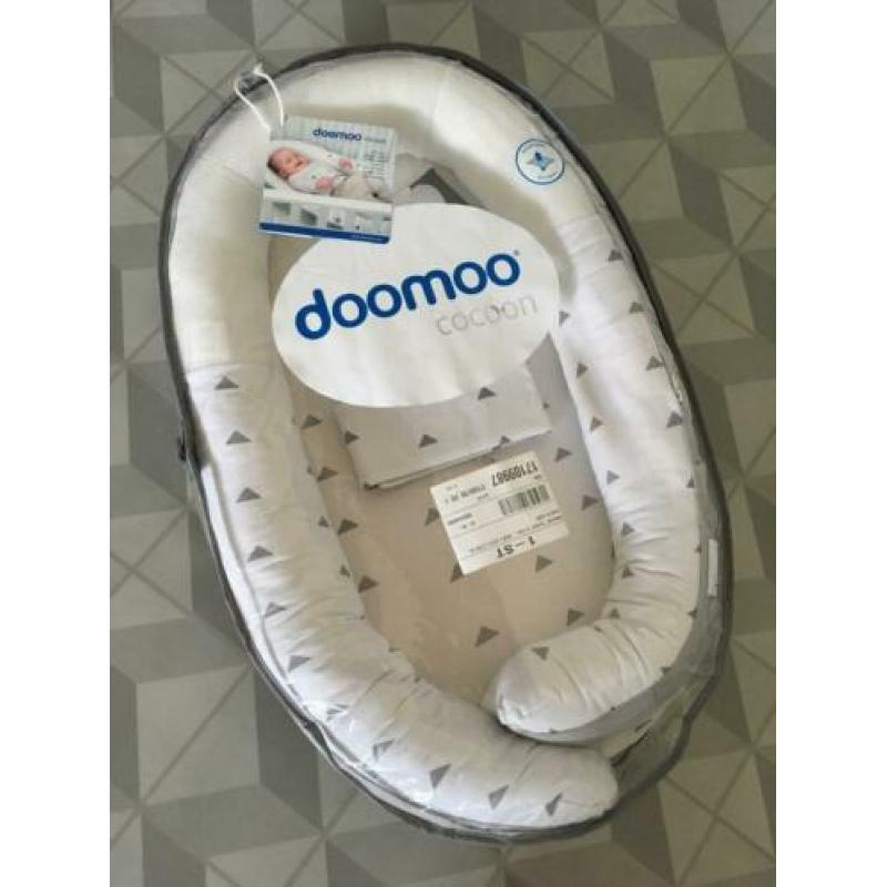 Doomoo Cocoon babynestje
