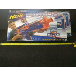 4 nieuwe nerf rapidstrike c-18. €29 per stuk