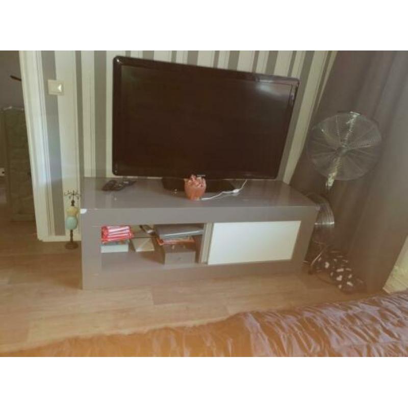Tv meubel.