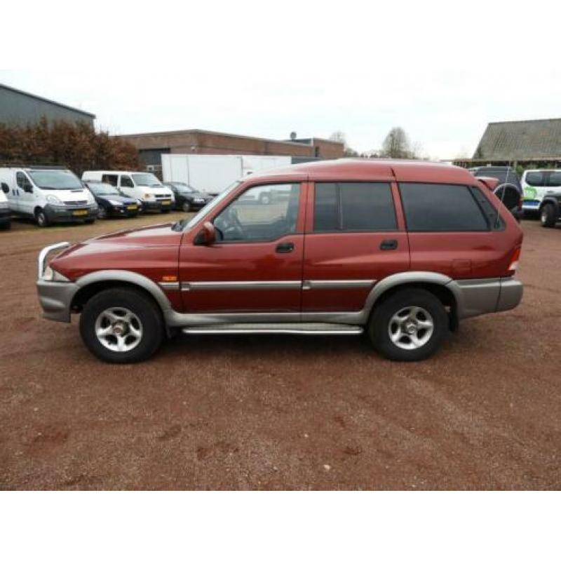 SsangYong Musso 2.9 TDL hoog Grijs kenteken 4x4 Airco