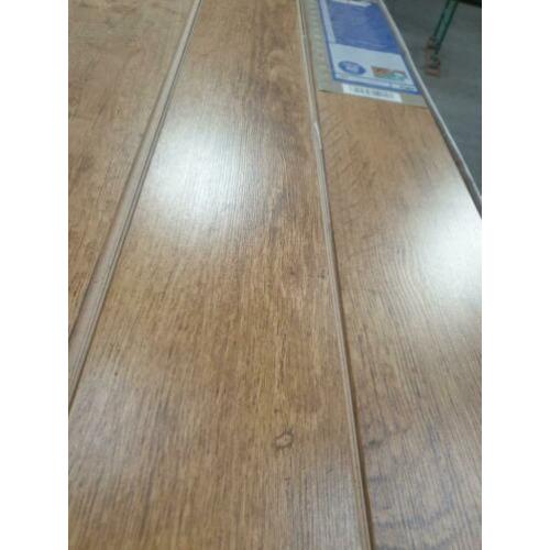 43M2 Quickstep Perspective 950 uniclic oude Franse eik