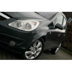 Opel Corsa 1.4-16V Cosmo # 5 Deurs, Climat, 15"LM DEALER AUT