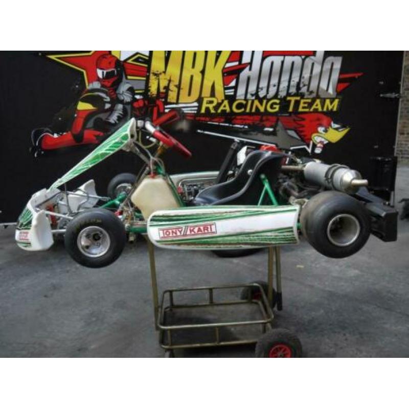 Tony Kart met swiss auto vt250 22 pk