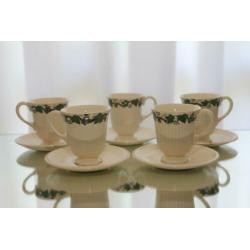 Wedgwood Etruria & Barleston kop en schotels
